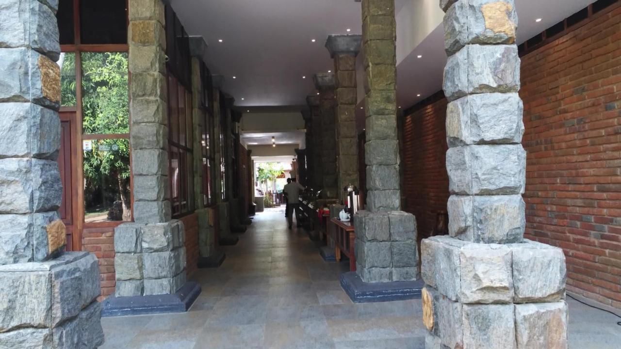 Avasta Resort And Spa Anuradhapura Eksteriør billede