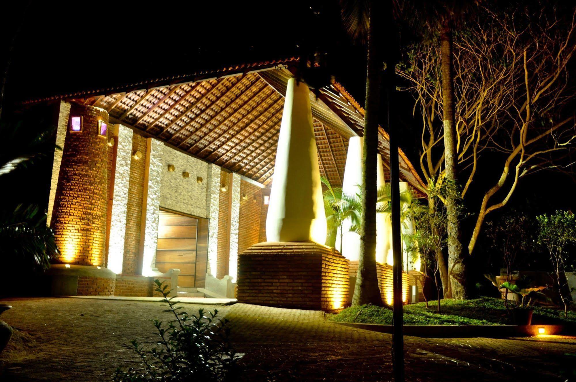 Avasta Resort And Spa Anuradhapura Eksteriør billede