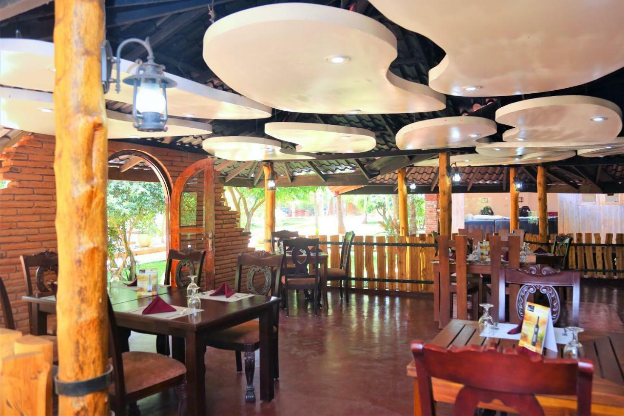 Avasta Resort And Spa Anuradhapura Eksteriør billede